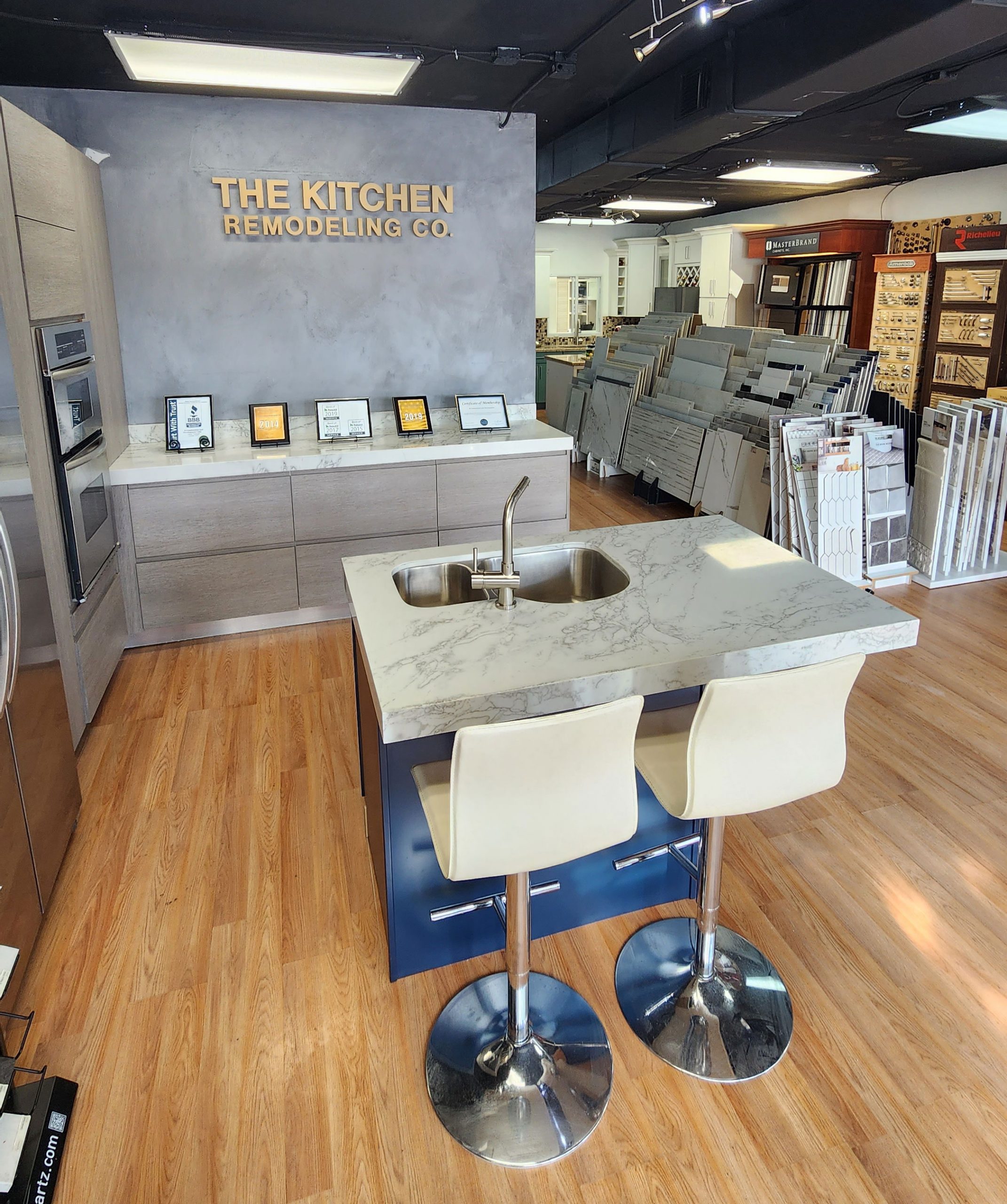 Best Kitchen Remodeling Contractors in Hallandale, FL